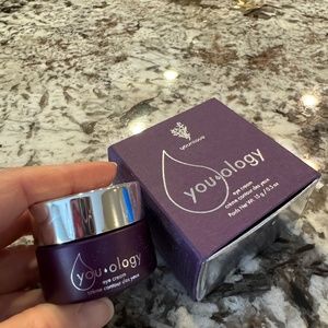 Younique eye cream 15g